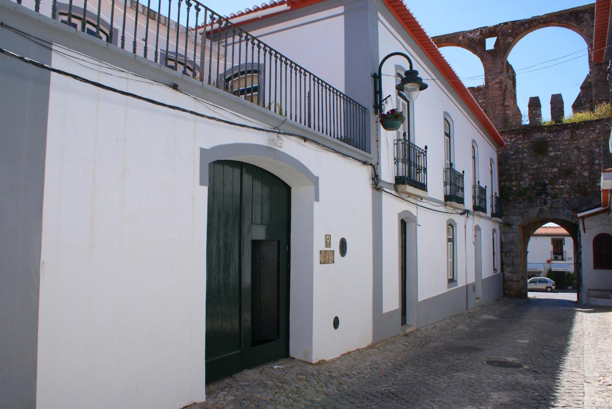 Casa Da Muralha De Serpa Buitenkant foto